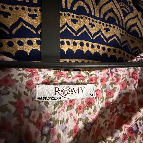 Romy Floral Patterned Top - Picture 4 of 4